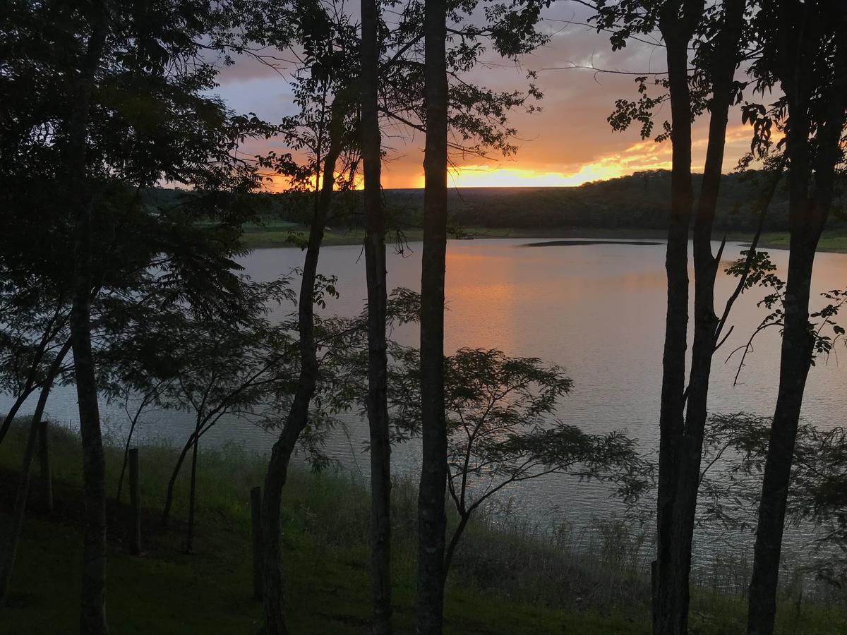 Pontal Do Lago Flat Caldas Novas Ngoại thất bức ảnh