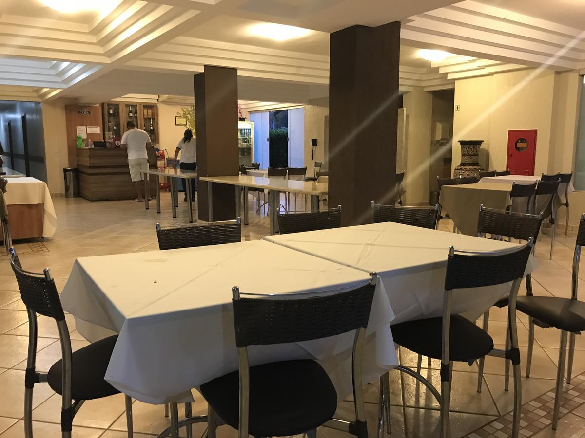 Pontal Do Lago Flat Caldas Novas Ngoại thất bức ảnh